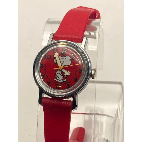 VTG Timex Snoopy Mechanical Wind Up Watch 25mm Original Band Plus Extra Band - Picture 2 of 13